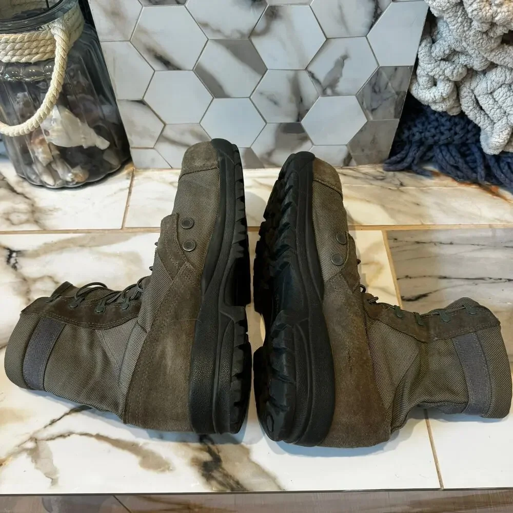 Unbranded combat boots